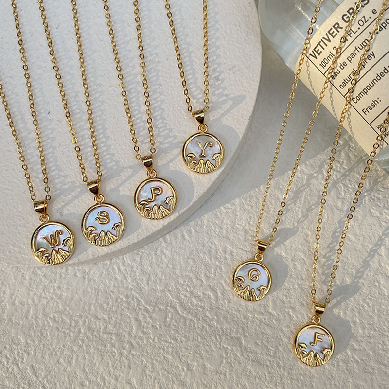 new 26 English letters white shell pendant necklace silver copper jewelry wholesale