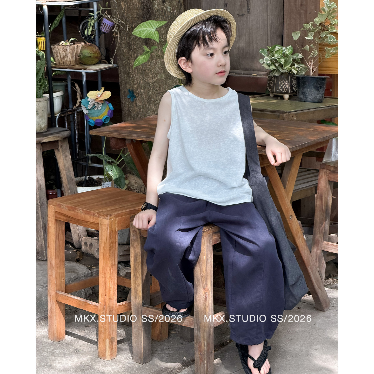 Ropa infantil chaleco para niños camiseta sin mangas para niños verano 2026 nuevo estilo coreano para niños camiseta transpirable ligera y casual