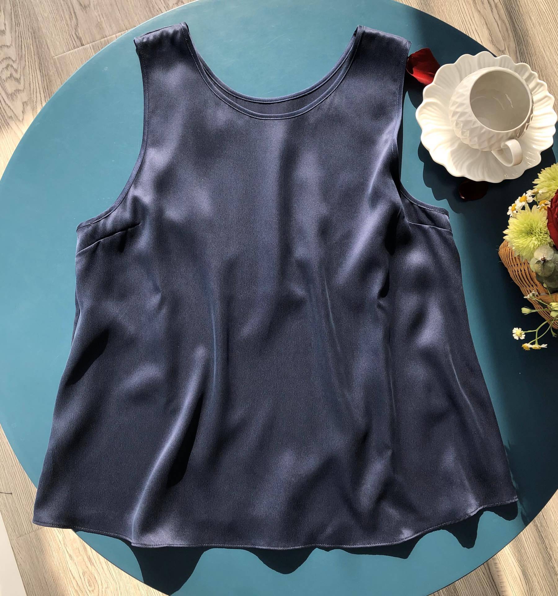 민소매 조끼 네이비