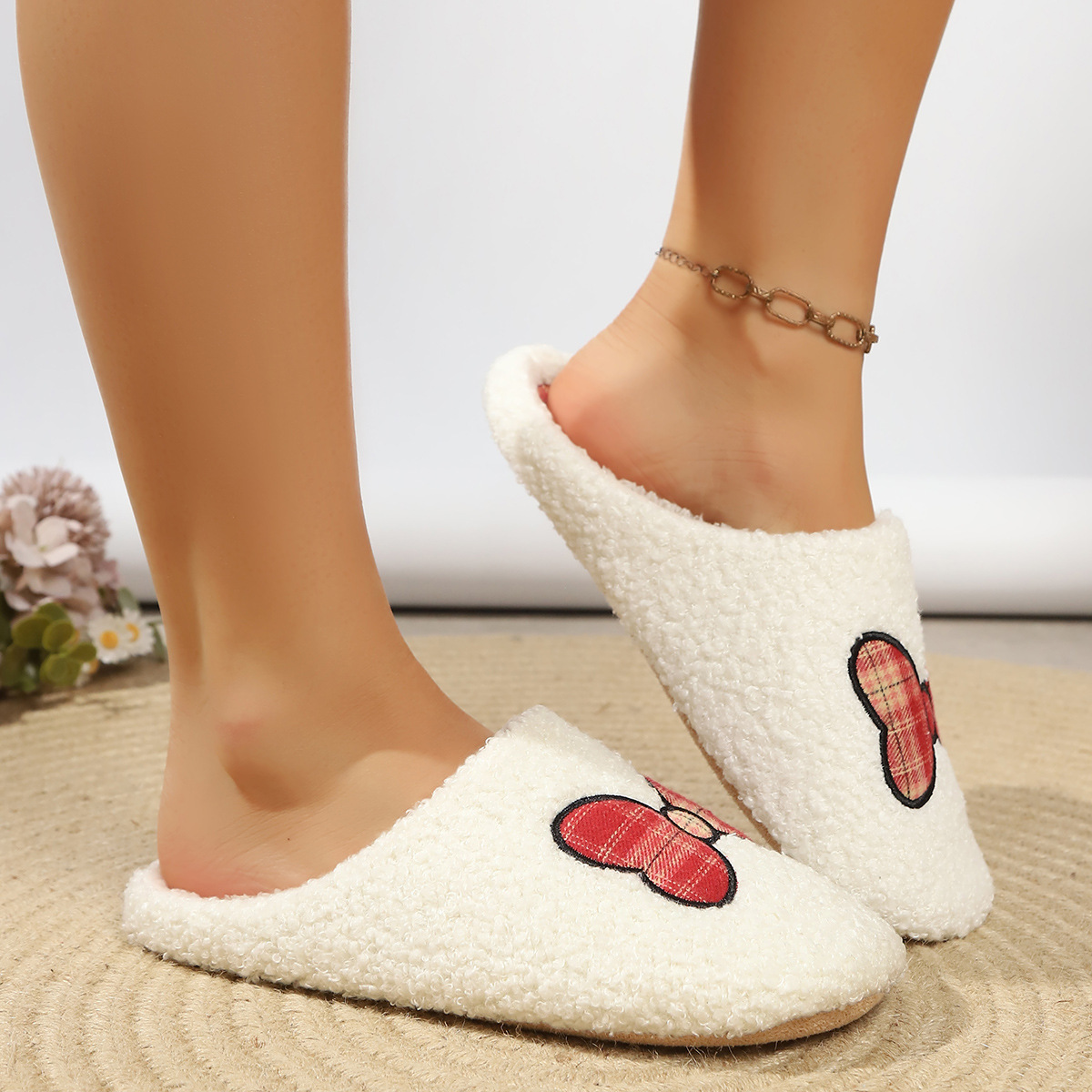 Zapatos de algodón domésticos zapatillas de algodón transfronterizas mujeres arco damas otoño y invierno interior y exterior zapatillas de peluche cálidas