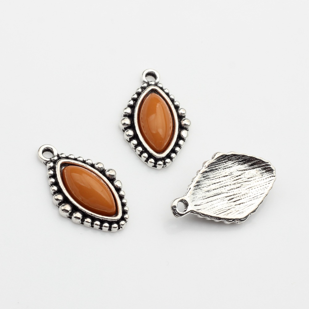 Simple retro aleación antigua plata flor forma colgante accesorios DIY joyería pendientes accesorios material