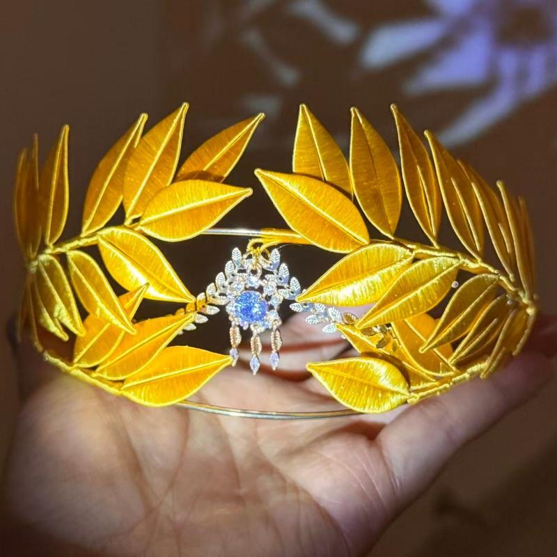 Crown Headband DIY Material Kit, Flower-Wrapped Crown Bracelet, Weaving Gift for Girls, Best Friends, Couples, Hair Accessories Crown Headband DIY Material Kit, Flower-Wrapped Crown Bracelet, Weaving Gift for Girls, Best Friends, Couples, Hair Accessories