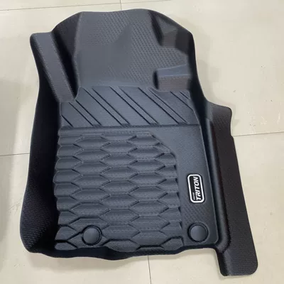 Right-Hand Drive 2019-2022 Floor Mats: Modelə uyğun ayaqaltı