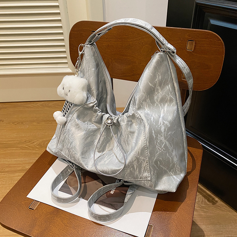 Bolsos de alta sensación de mujer 2024 nueva mochila de hombro, mochila de hombro de gran capacidad, mochila multicapacidad