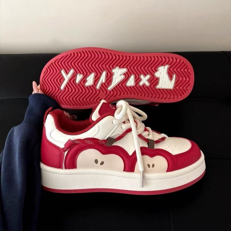 Popular Cute Red and White Apple-Colored Thick-Soled Sneakers for Women, 2026 Spring/Summer Style, White Casual Sports Canvas Shoes