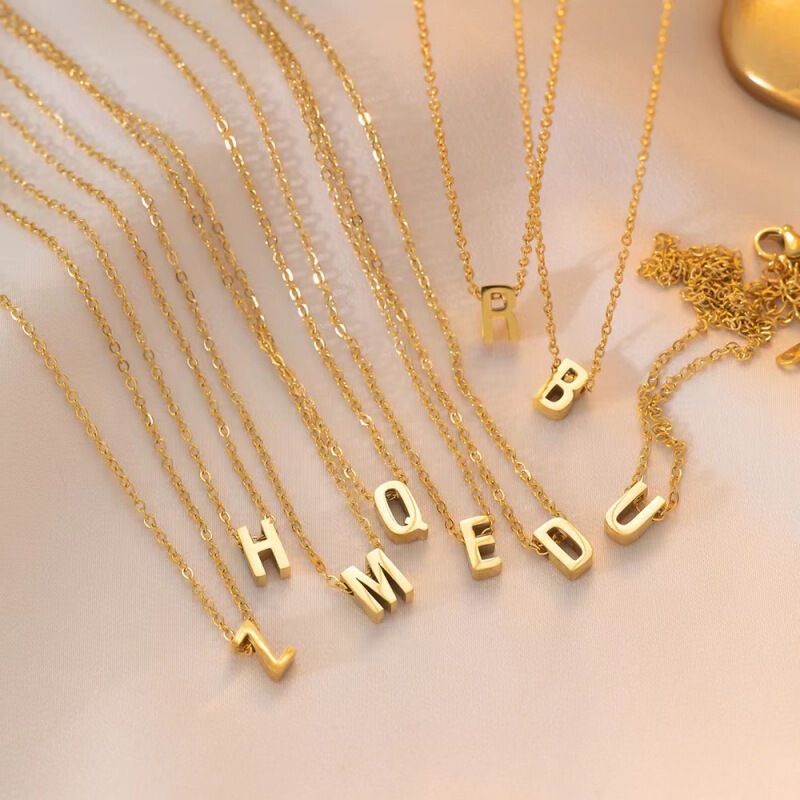 European and American explosions titanium steel simple gold 26 English letter necklace unisex fashion high sense clavicle chain
