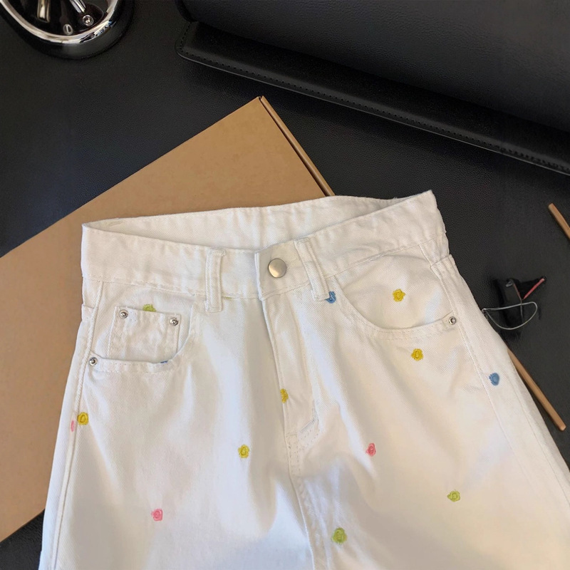 白色重工花朵刺绣牛仔裤女2025新款高腰宽松直筒显瘦阔腿裤子减龄|undefined