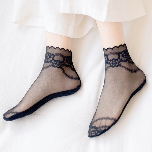 Spring and Autumn Thin Cotton Bottom Mid-Calf Socks Lace Trimmed Socks Solid Color Versatile Women's Socks Mid-Short Socks Japanese Sweet Netting Socks 