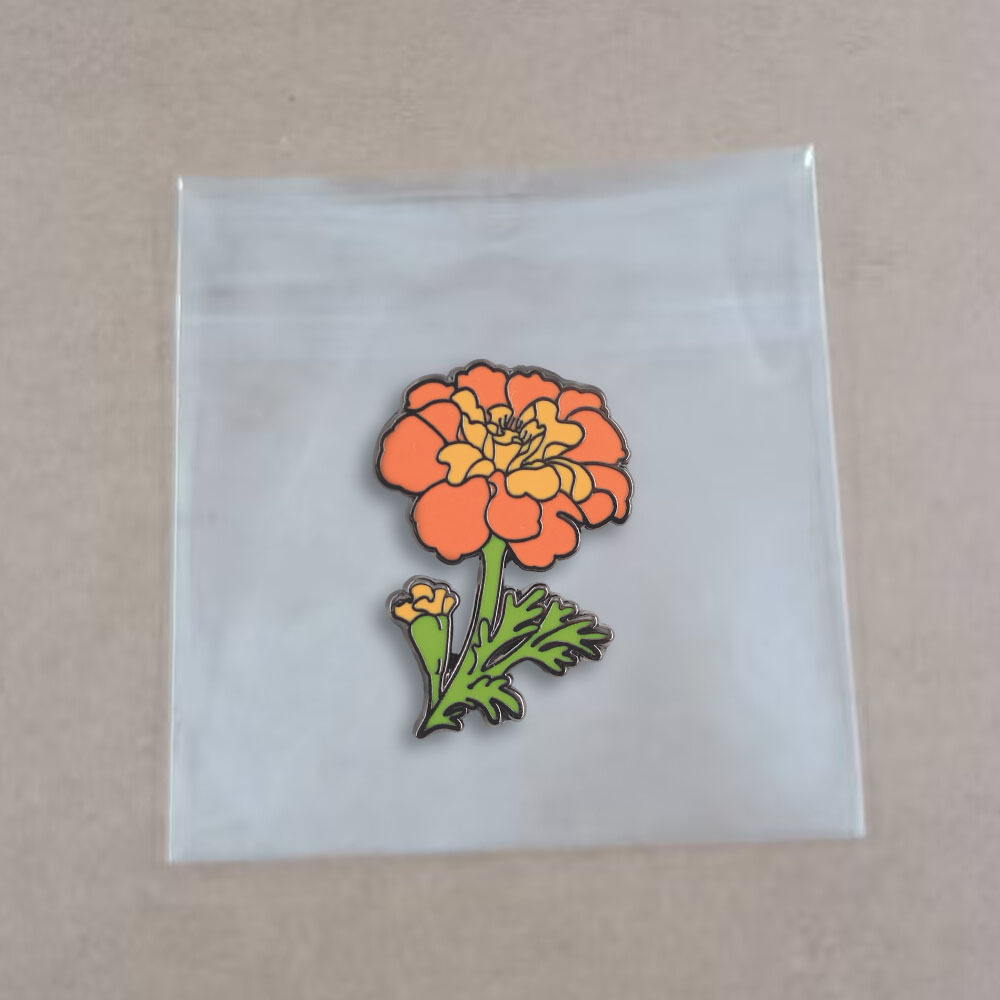 New Marigold Metal Enamel Brooch, Orange-Yellow Flower Enamel Badge, Artistic and Fresh Bag Pin Accessory