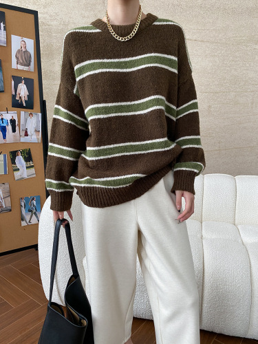 Snail Middle Ancient College Style Soft and Sluggish Color Striped Loose Round Neck Hoodie SN6771