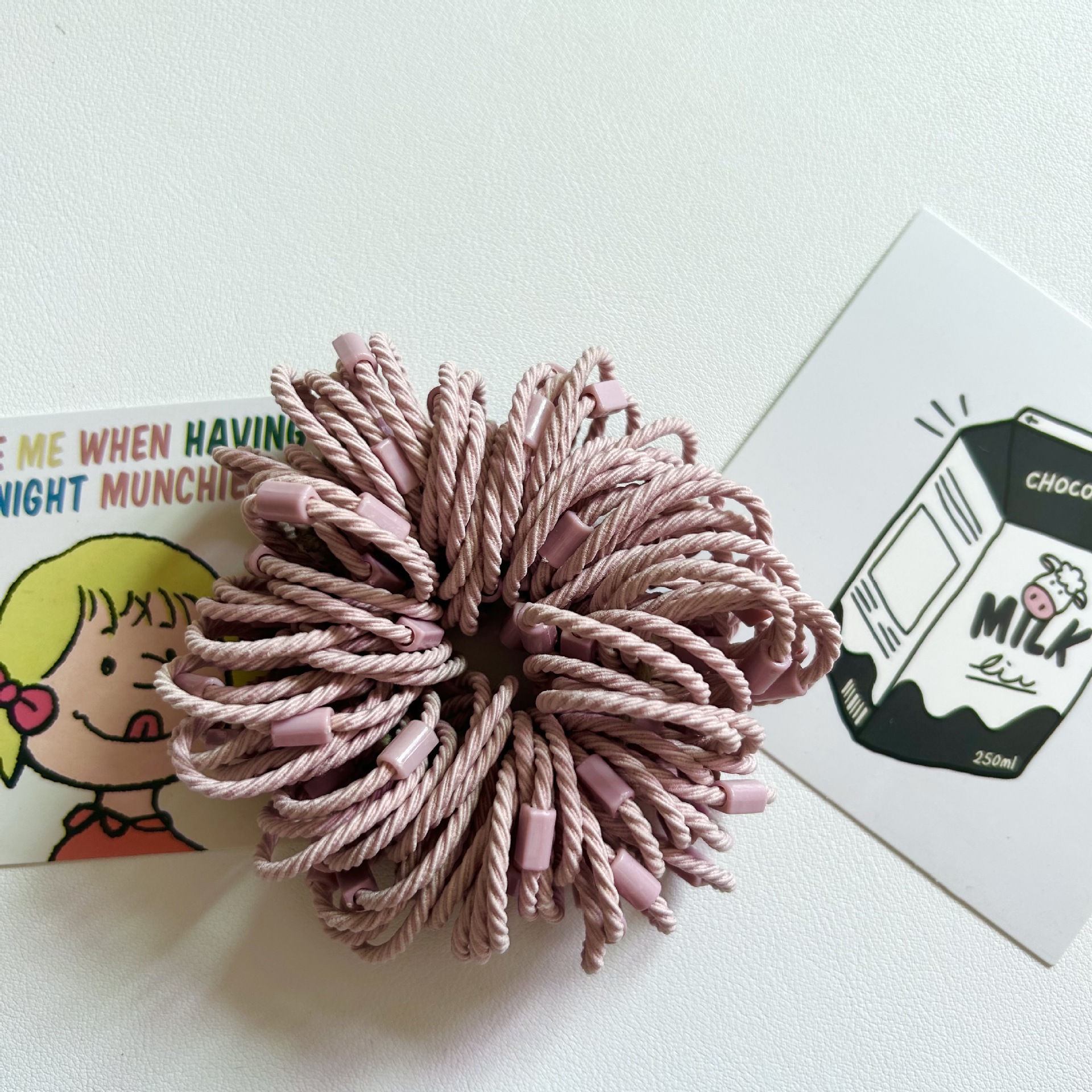 Cuerdas de cabeza simples correa de goma pequeña hebilla diy anillo de cabello niña pequeña cuerda de cabello colorida de alta elasticidad adornos para el cabello