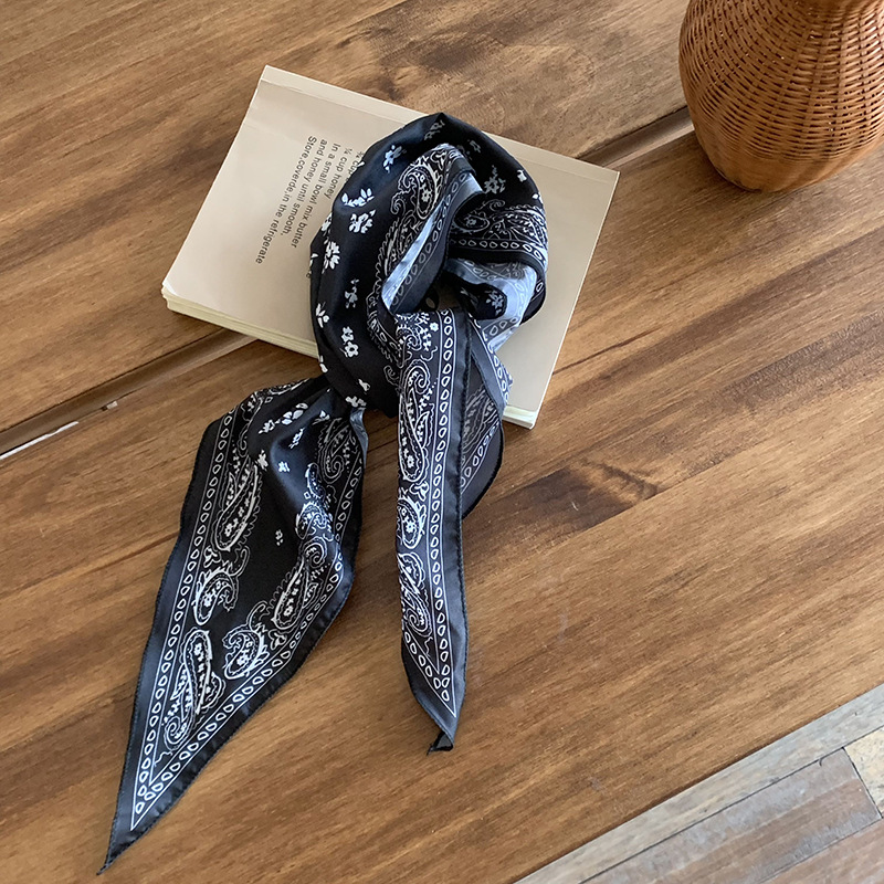 Pañuelo de seda para mujer, estilo de primavera y verano de alta calidad, patrón de anacardo retro, cinturón para el cabello en forma de diamante, pañuelo, pañuelo, pañuelo, pañuelo de seda al por mayor