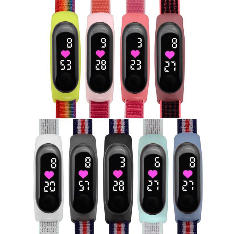 2023 amor en forma de corazón reloj LED pantalla táctil correa de velcro impermeable para niños fácil de usar conjunto pulsera aplicable 3