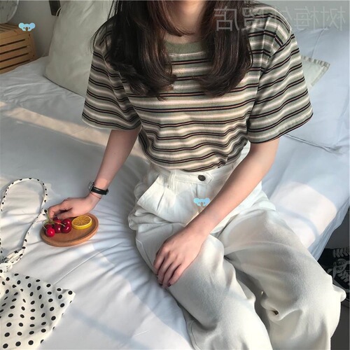 New striped short-sleeved T-shirt top for summer