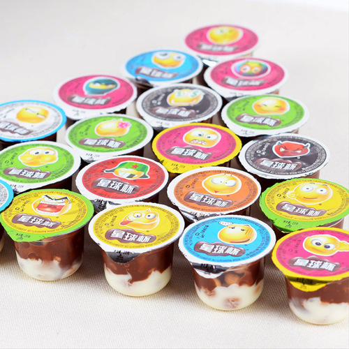 Sweet Planet Cup Bucket Large Cup 1000g Chocolate Cup Sandwich Biscuits Children's Campus Snacks Gift Pack