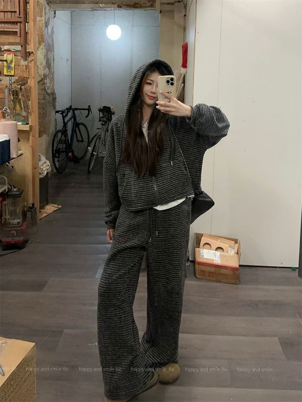 【工厂现货】螺纹抓毛秋冬套装宽松连帽条纹外套阔腿裤长裤两件套|undefined