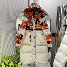 高端潮牌撞色羽绒服女中长款过膝2025冬季新款欧版白鸭绒外套加厚
