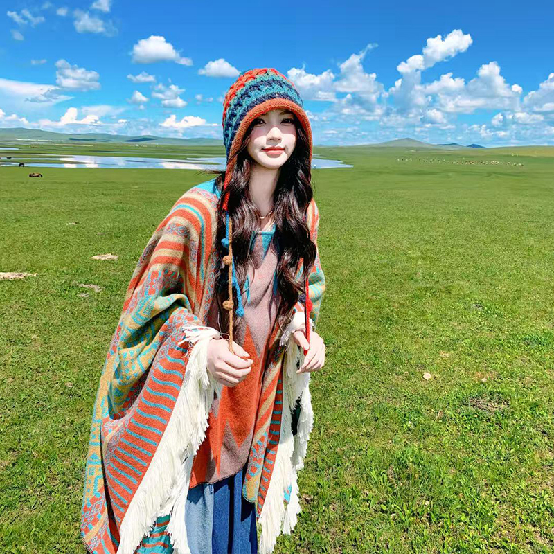 Ethnic-style women's shawl, Bohemian cape, Yunnan air-conditioned room cape, outerwear for travel in Sichuan, Xizang, and Xinjiang Ethnic-style women's shawl, Bohemian cape, Yunnan air-conditioned room cape, outerwear for travel in Sichuan, Xizang, and Xinjiang