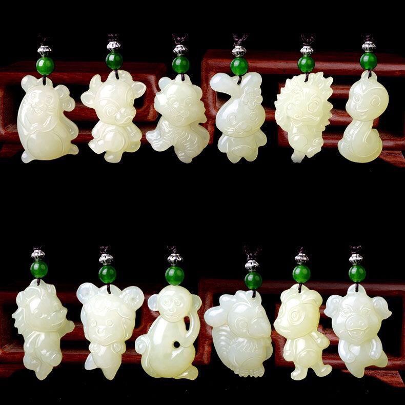 Mặt dây chuyền ngọc thiên nhiên 12 con giáp hình hoạt hình, dây đỏ đen tùy chọn — Gửi dây đỏ buộc và vận chuyển, Gửi dây đen buộc và vận chuyển chi tiết 3