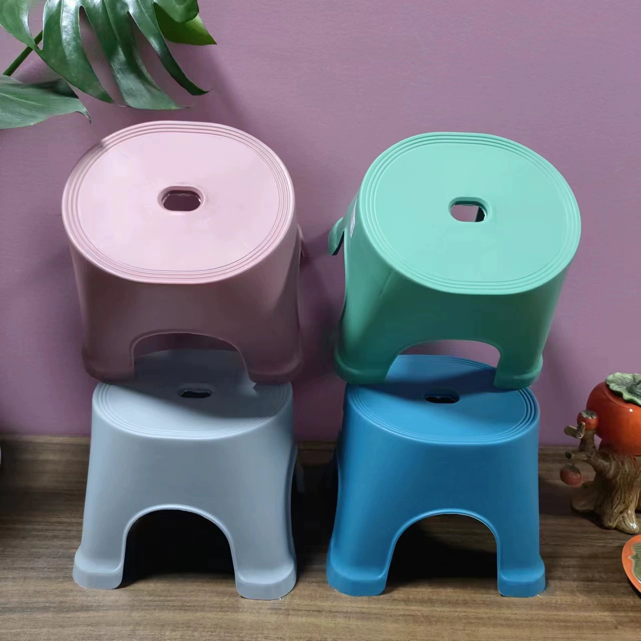 Оптовая утолщенный пластиковый слиток табурет подиумный табурет обувной табурет для ванной комнаты табурет маленькая скамейка детский табурет рекламный табурет