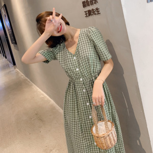 2021 spring and summer fresh Plaid short sleeve V-neck dress women’s French minority skirt long skirt