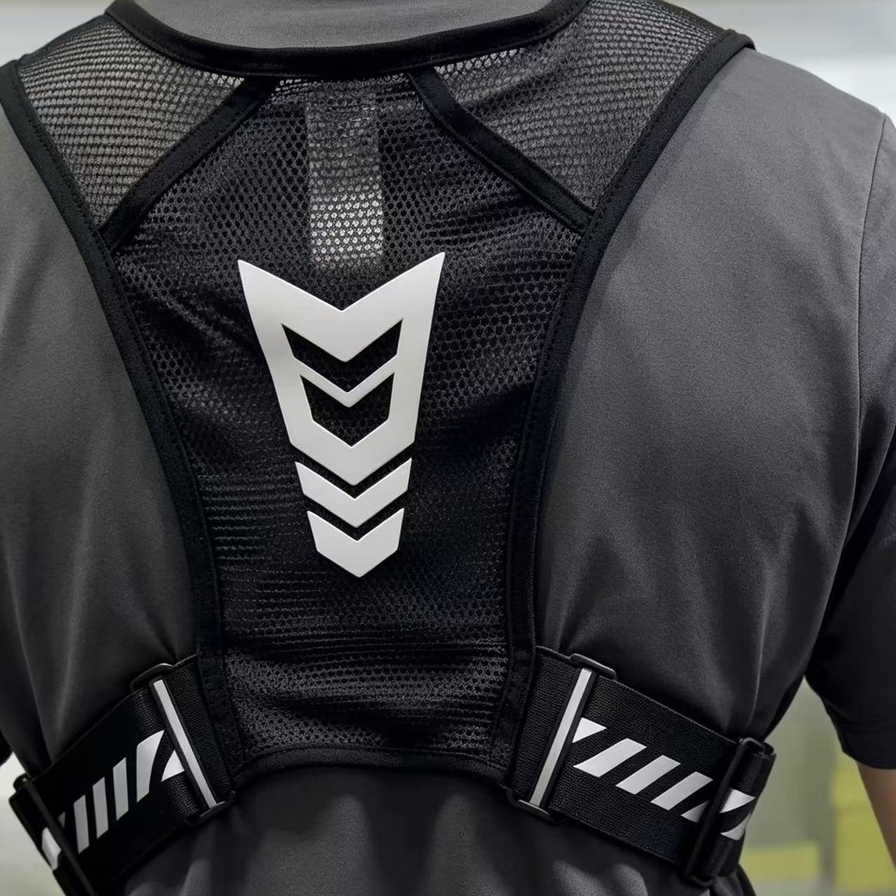 Reflective Large-Capacity Cycling Backpack, Outdoor Sports Breathable Chest Bag, Running Portable Mobile Phone Bag