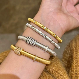 耳钉;戒指;项链