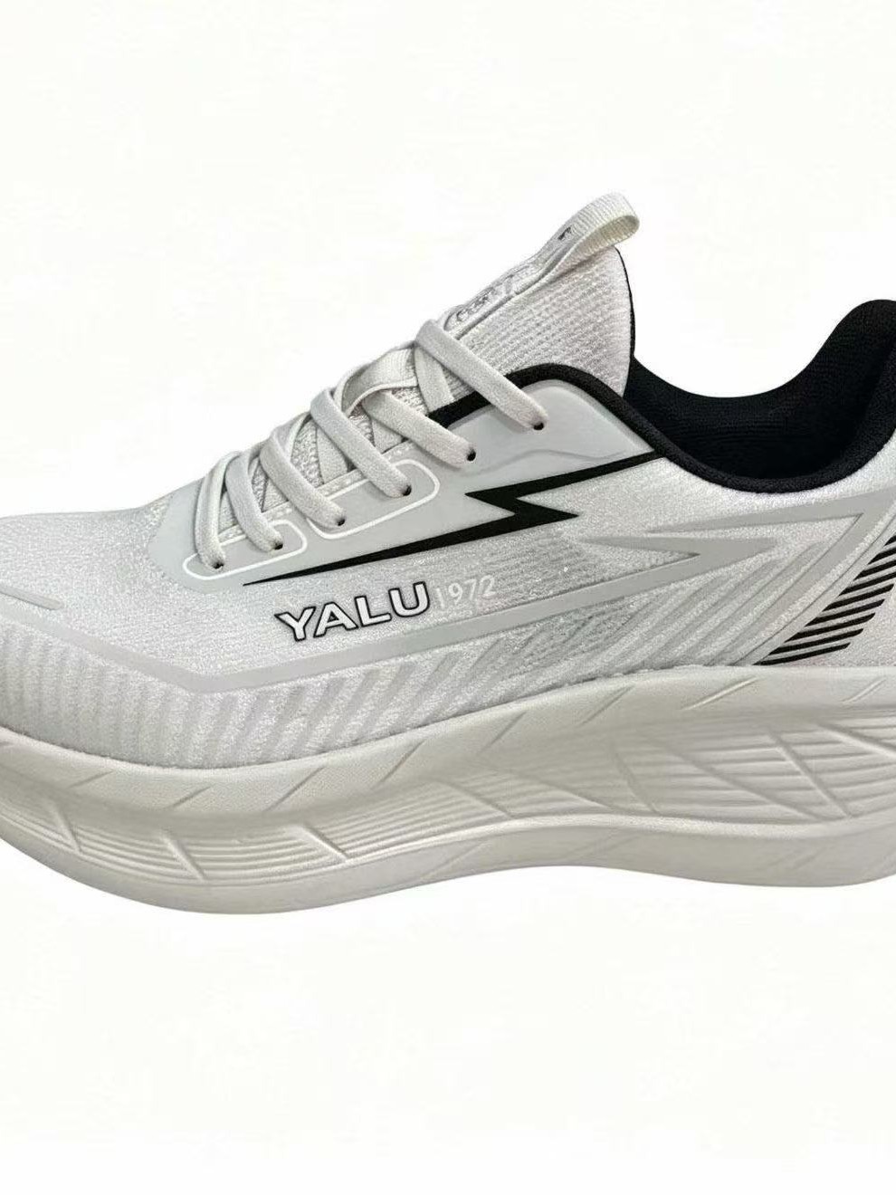 Hombres verano 2026 zapatos casuales transpirables moda ligera juvenil zapatillas deportivas para correr un cabello image 4