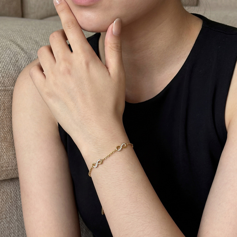 Mobius Infinity Symbol Titanium Steel Bracelet for Girls, Full of Diamonds, 18K Gold Color, Hollow Design, Exquisite and Compact Hand Jewelry, Ins Style Mobius Infinity Symbol Titanium Steel Bracelet for Girls, Full of Diamonds, 18K Gold Color, Hollow Design, Exquisite and Compact Hand Jewelry, Ins Style