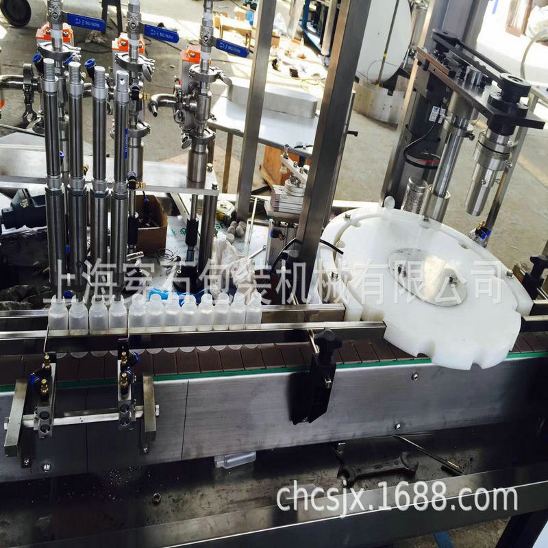 糖浆灌装机 洗液灌装机 精油灌装机 全自动灌装机