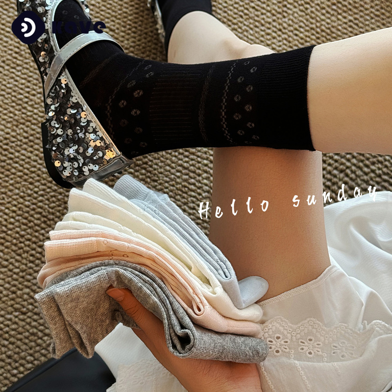 Summer Thin Socks for Women, Pure Cotton, Hollow-Out Floral Mid-Calf Socks, Sweat-Absorbent Mesh, Breathable, Seamless Slouch Socks for Summer