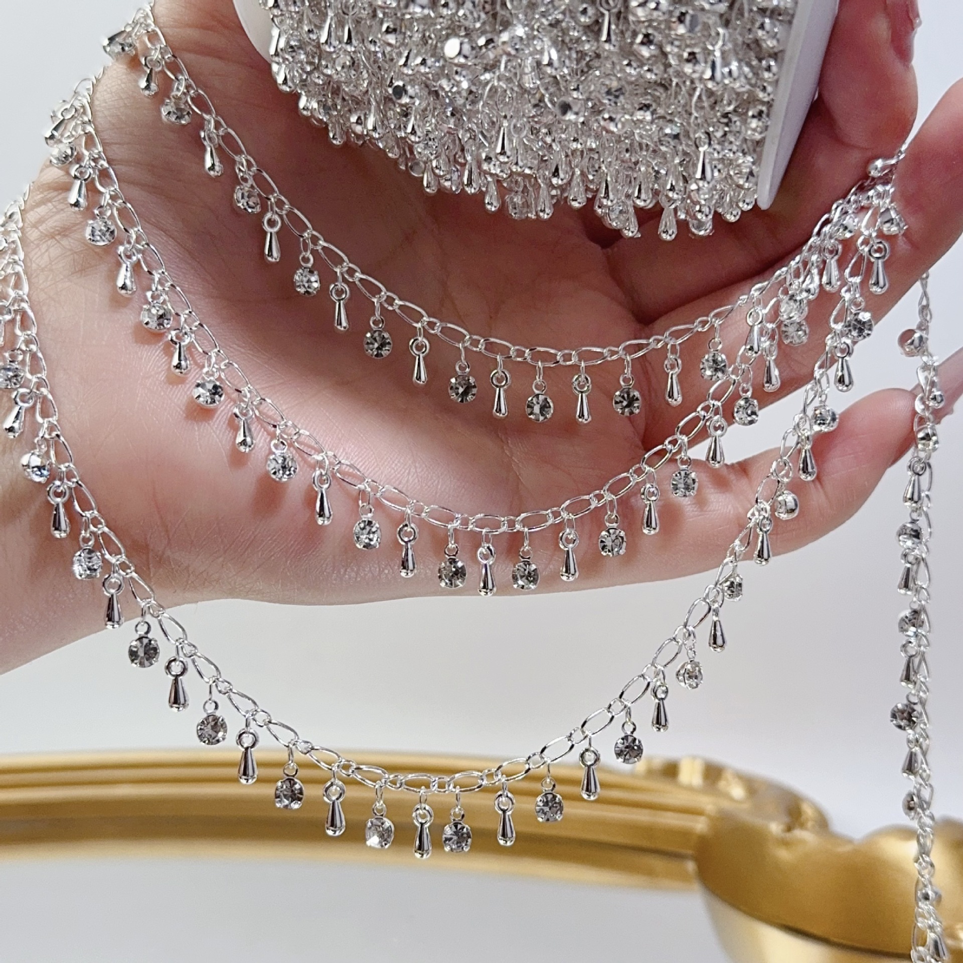 DIY antiguo exótico accesorios para el cabello gota de agua Cadena de circón de cobre puro de alta color cadena de la borla de retención magnífica cadena del oído del trigo