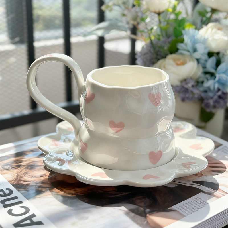 Transfronterizos mano mano pintada golondrina taza de cerámica retró nicho taza de café de desayuno conjunto de plato de taza de té