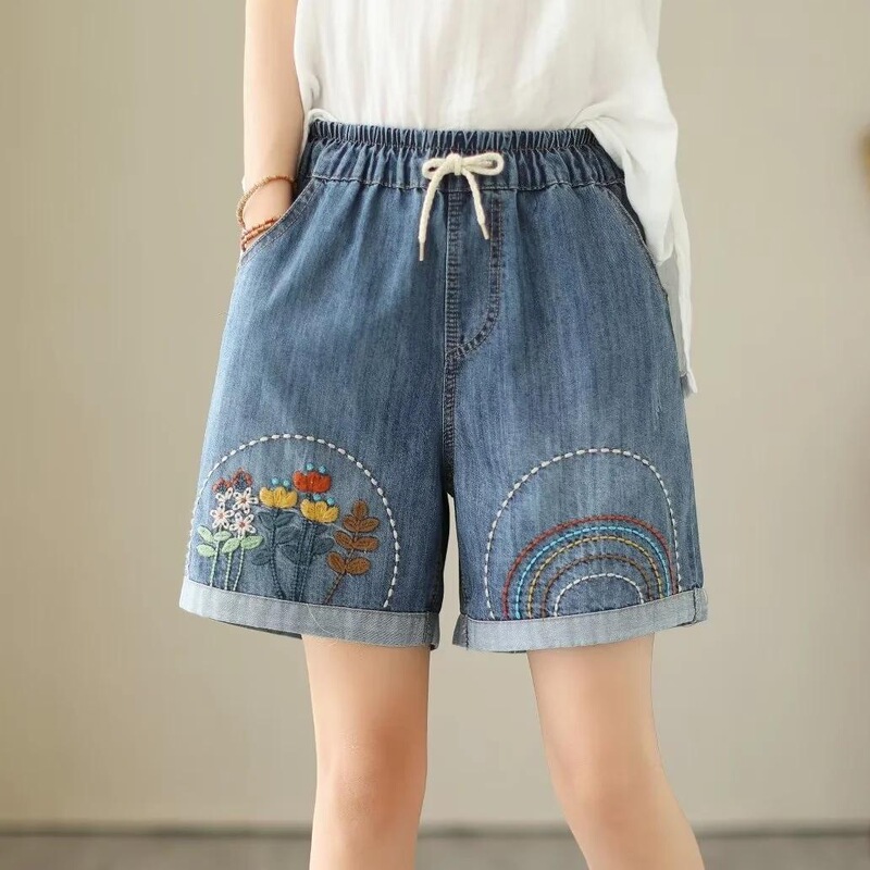 Japanese-Style Denim Shorts for Women, Summer Thin Loose Fit, Slimming Retro Casual Embroidered Three-Quarter Pants, Wide-Leg Pants Japanese-Style Denim Shorts for Women, Summer Thin Loose Fit, Slimming Retro Casual Embroidered Three-Quarter Pants, Wide-Leg Pants