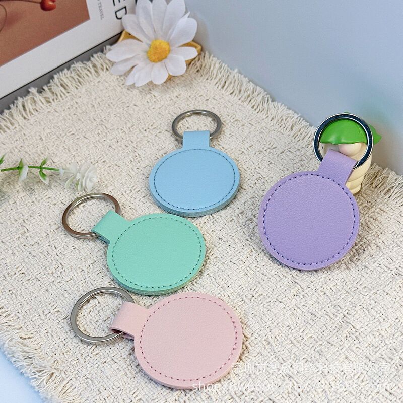 PU leather keychain pendant, simple solid color, decorative printed design, customizable with a logo, suitable for bags, purses, and as a key accessory