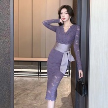 气质名媛紫色v领蕾丝长袖连衣裙女春季新款御姐显身材收腰包臀裙