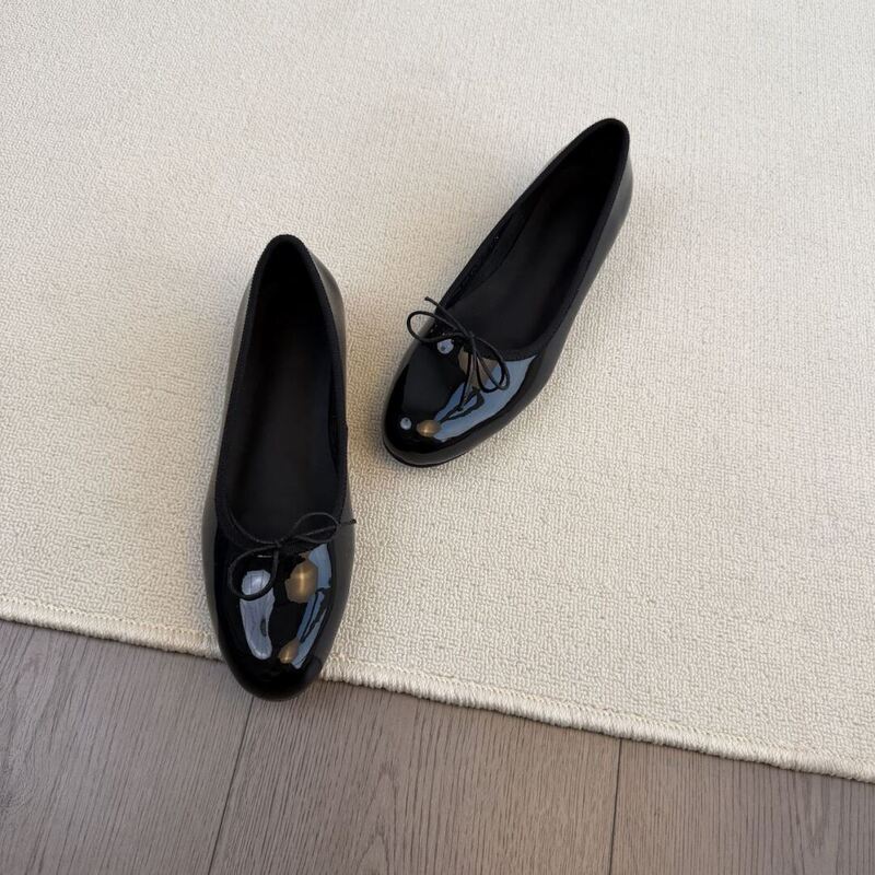 In Stock~ Women's Wedge-Heeled Shoes That Are Comfortable and Stylish for Work, Black Patent Leather Shallow-Cut Round-Toe Ballet Flats with Bow