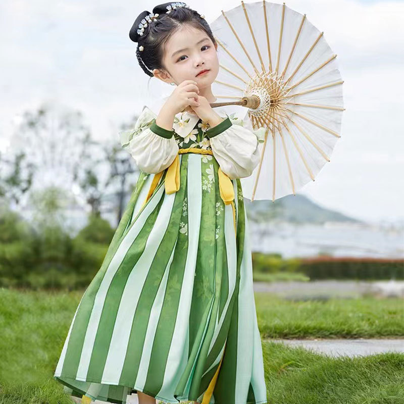 2023新款儿童汉服复古中国风女童汉服夏季女孩汉服厂家直供