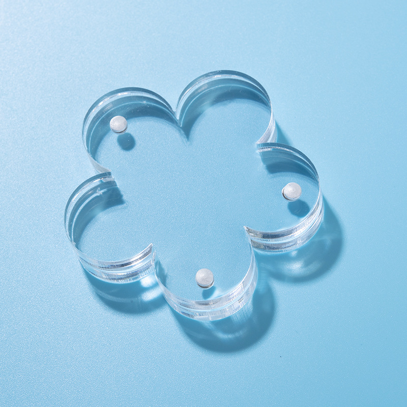 Flower pattern  + ¥1.35 