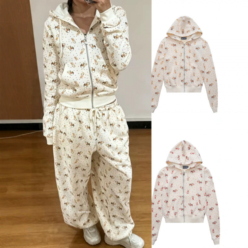 Same style as the Instagram influencer's~Y2K anime-style iAime full-print rabbit long-sleeve zip-up hoodie and sweatpants set for women Same style as the Instagram influencer's~Y2K anime-style iAime full-print rabbit long-sleeve zip-up hoodie and sweatpants set for women
