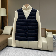 90白鸭绒羽绒马甲女2025秋冬新款轻薄百搭V领羽绒服内胆内搭背心