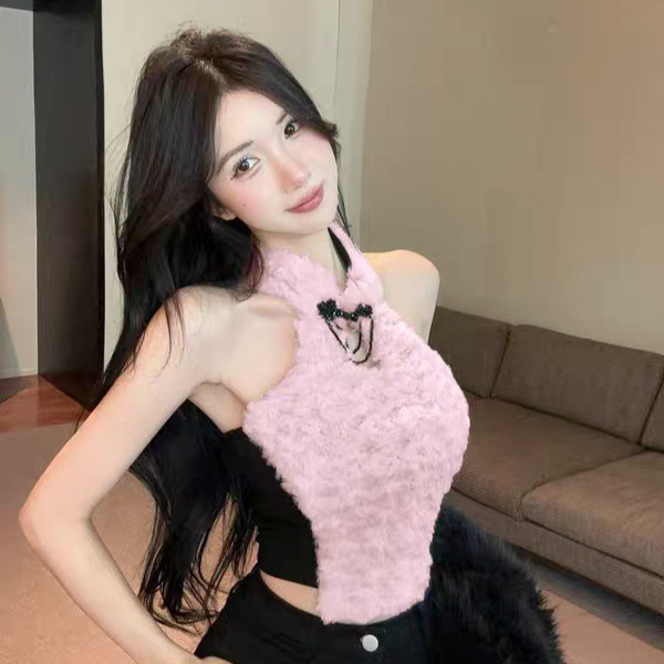 998 # Retro Design Furry Rose Halterneck Vest for Women in Autumn and Winter with Fixed Straps and Breast Pads to Slim down 998 # Retro Design Furry Rose Halterneck Vest for Women in Autumn and Winter with Fixed Straps and Breast Pads to Slim down