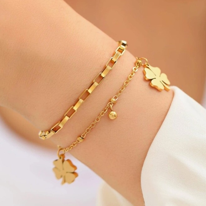 Europe and the United States cross-border double-layer four-leaf clover pendant bracelet light luxury fashion geometric stacked chain bracelet female manufacturers wholesale