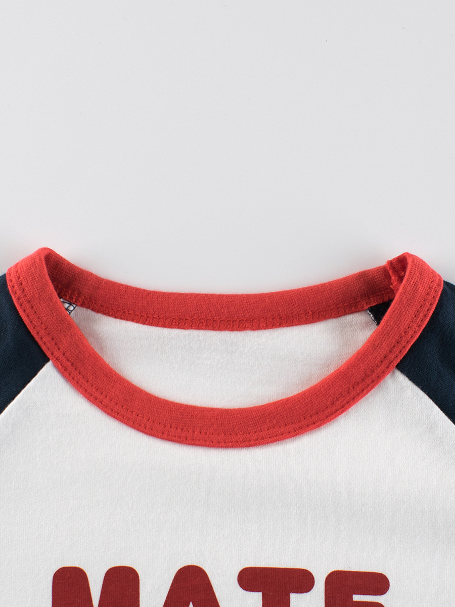 27kids ropa infantil europea y americana otoño 2024 camiseta de manga larga para niños camisa de fondo ropa de bebé para hombres