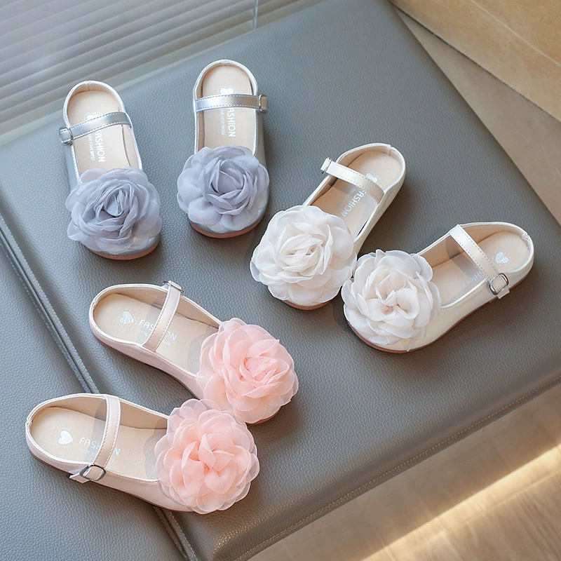 Девочка Баотоу наполовину перетаскивание 2025 весна и лето тапочки принцессы