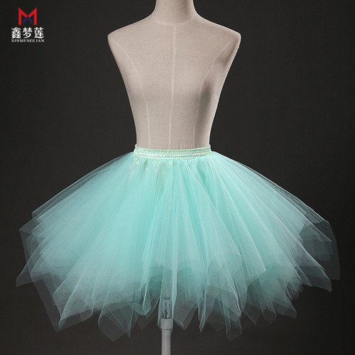 Candy-colored multi-color skirt, half-length puffy petticoat, studio wedding photography performance, diamond-shaped colorful miniskirt