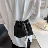 Fashionable shoulder bag for leisure, capacious one-shoulder bag, diamond encrusted