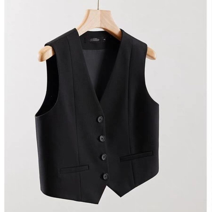 Stylish Spring/Autumn 2026 Short Versatile New Women's Vest Slim Fit Top Sleeveless Black