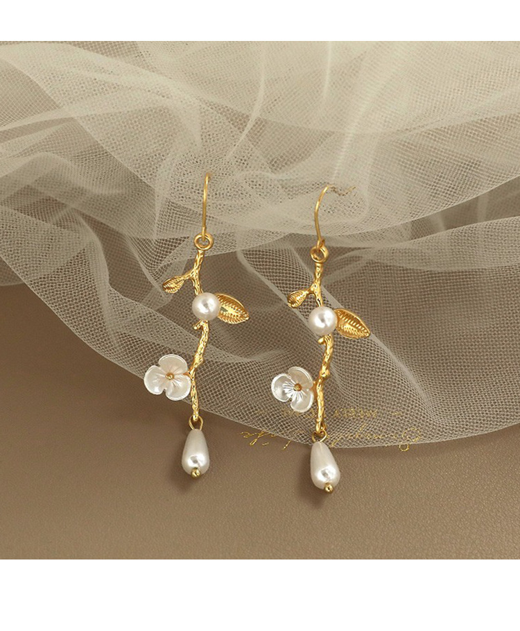 1 Pair Sweet Flower Bow Knot Alloy Beaded Inlay Rhinestones Pearl Women's Drop Earrings display picture 5