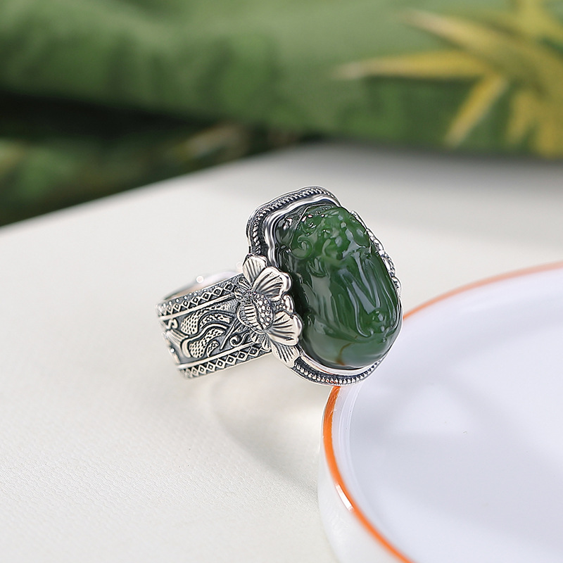 Nhẫn bạc S925 đính ngọc Hetian Jasper hình Pixiu phong cách Trung Hoa retro, hoa sen mở điều chỉnh — một mảnh